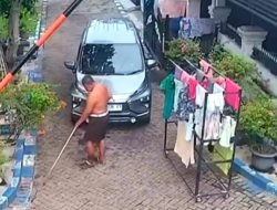 Viral Aksi Bapak-Bapak Blokade Jalan, Warganet: Selat Hormuz Cabang Sidoarjo