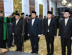Lantik Staf Ahli dan Kepala BRIDA, Bupati Sumenep Targetkan Birokrasi Lebih Adaptif